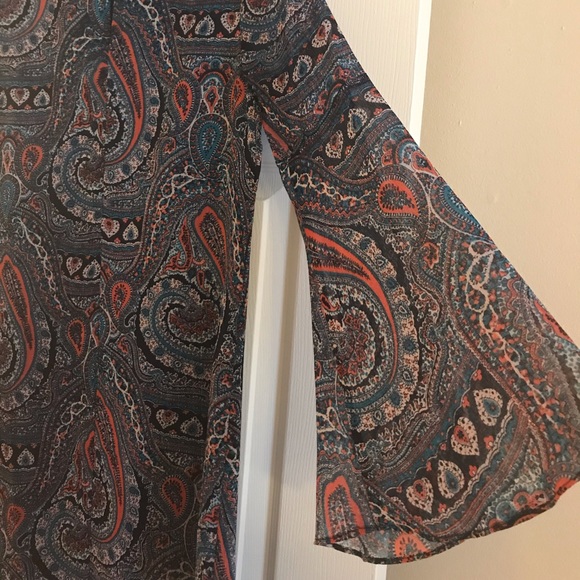 Boho paisley Bell Sleeve dress - Picture 7 of 8